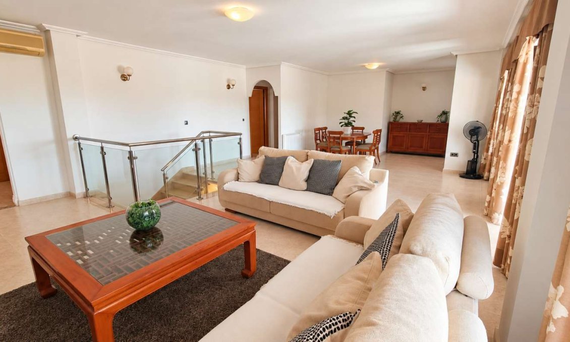 Segunda mano - Villa -
Algorfa - Inland