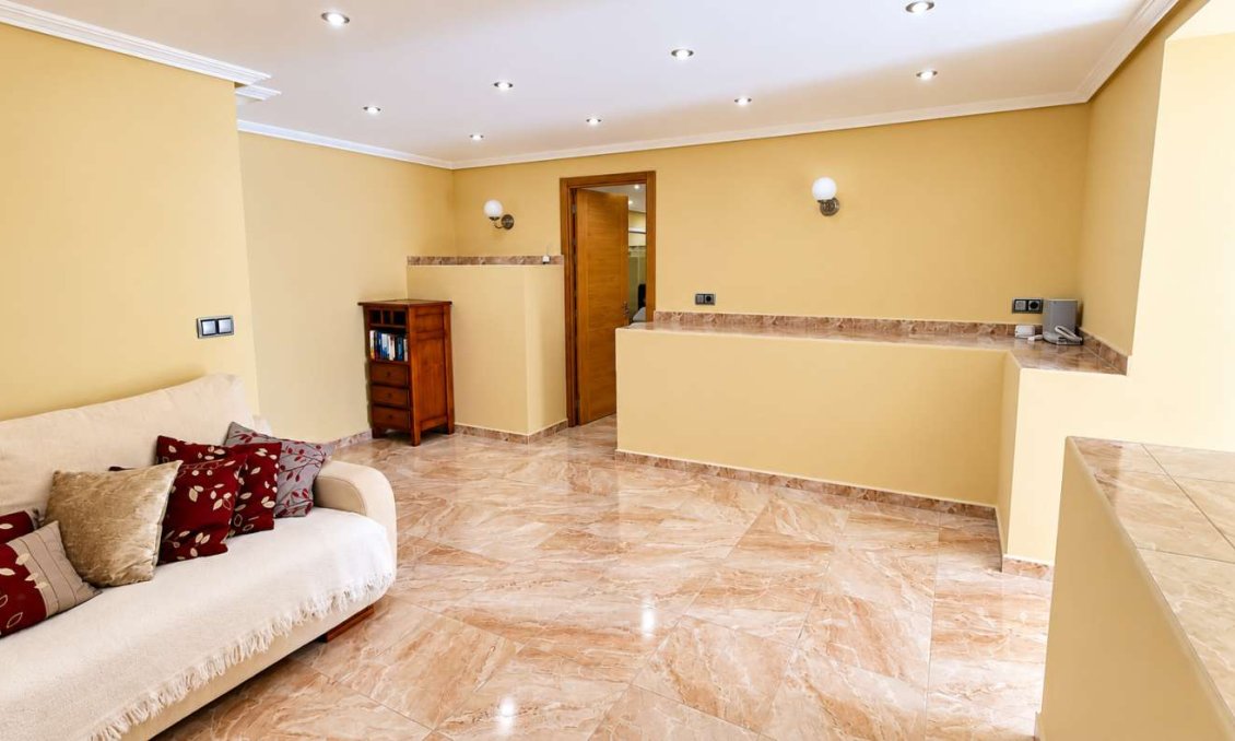 Segunda mano - Villa -
Algorfa - Inland