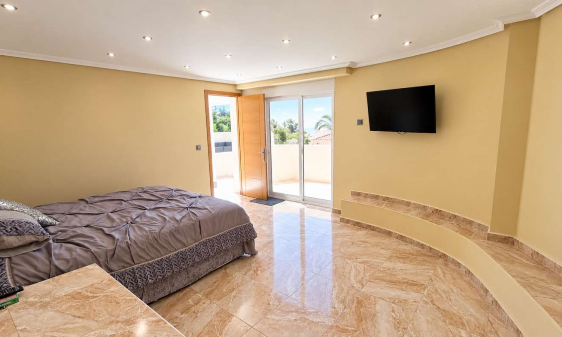 Segunda mano - Villa -
Algorfa - Inland