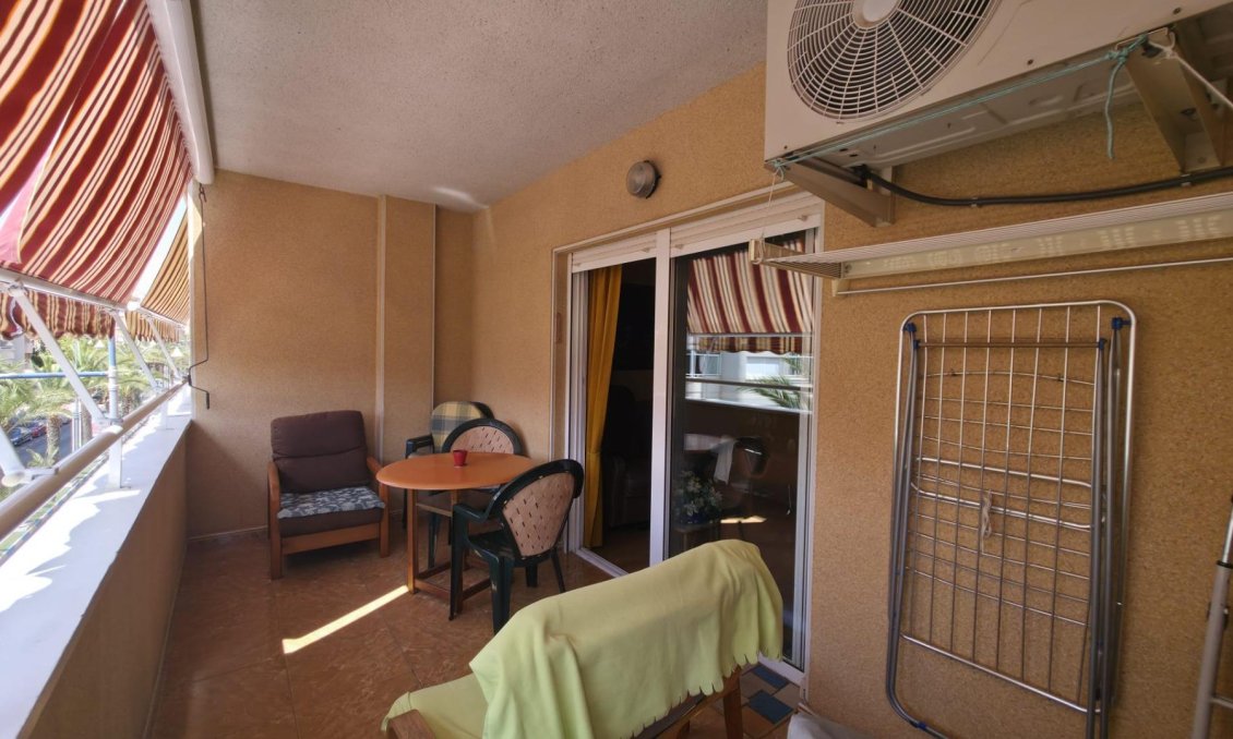 Segunda mano - Apartamento -
Torrevieja - Playa del Cura