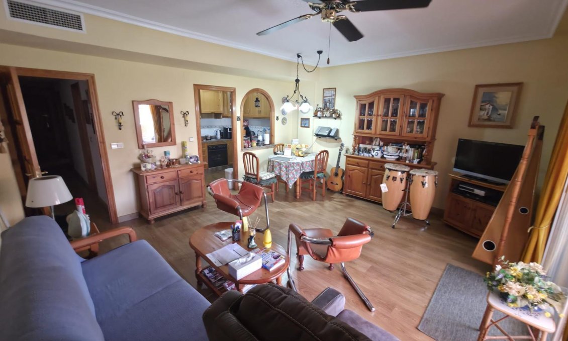 Segunda mano - Apartamento -
Torrevieja - Playa del Cura