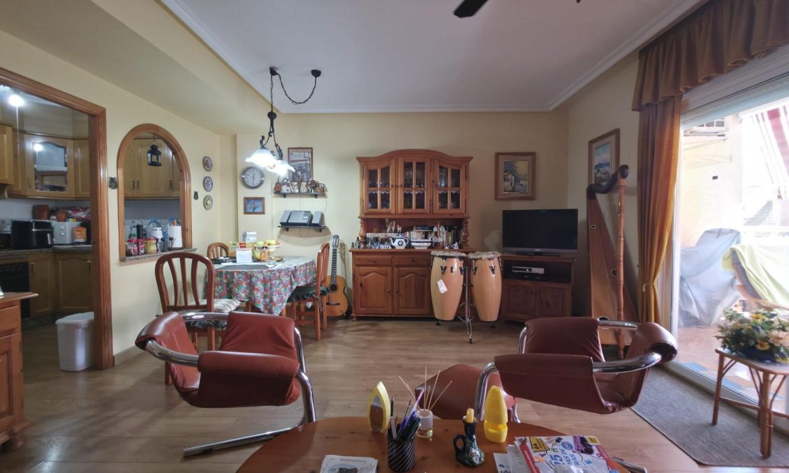 Segunda mano - Apartamento -
Torrevieja - Playa del Cura