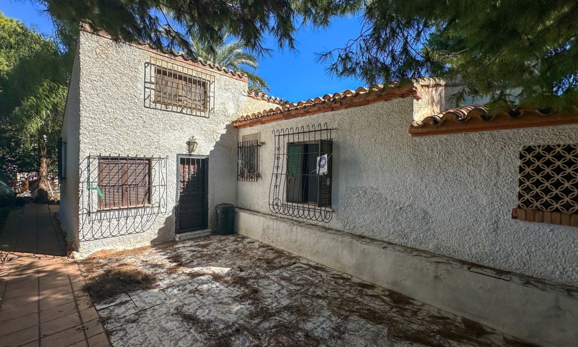 Segunda mano - Villa -
Orihuela Costa - Costa Blanca