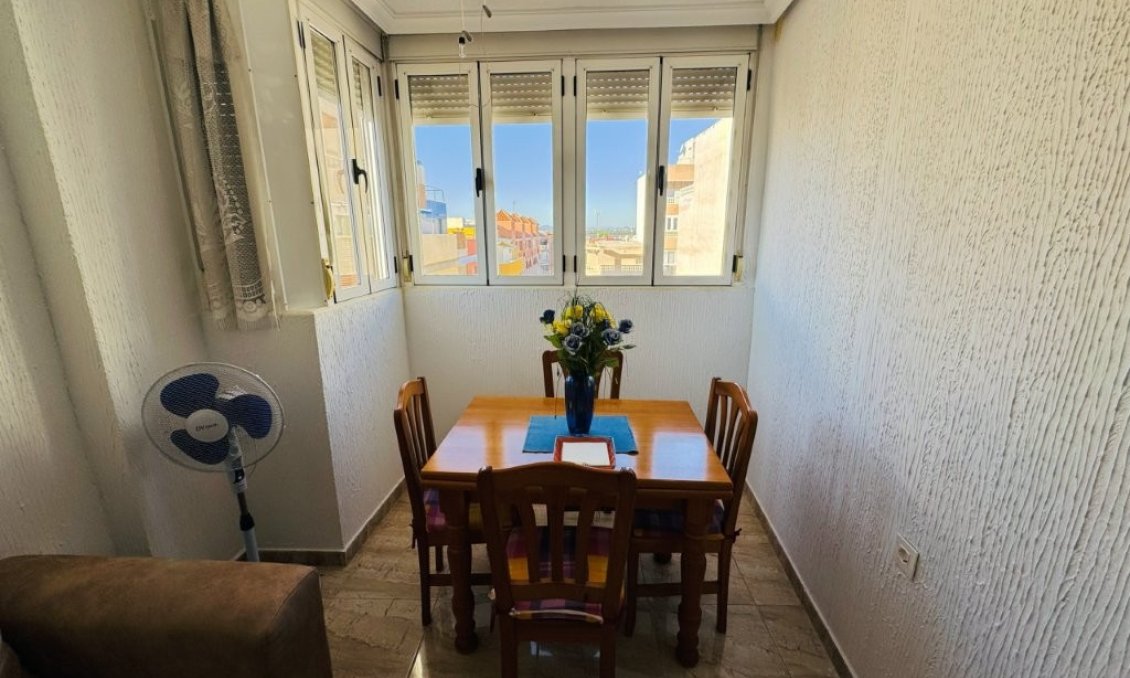 Segunda mano - Apartamento -
La Mata - Costa Blanca