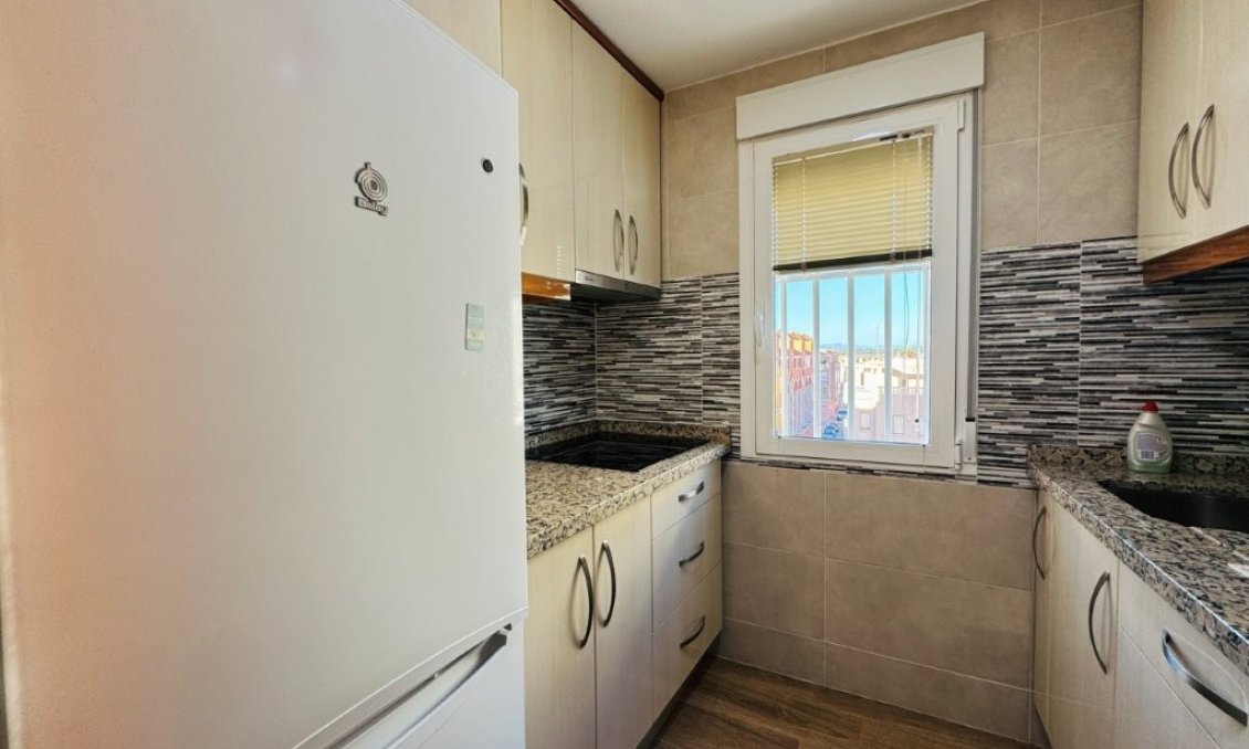 Segunda mano - Apartamento -
La Mata - Costa Blanca