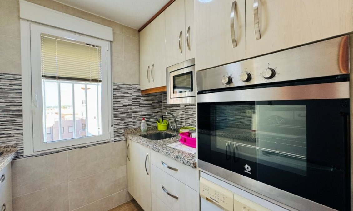 Segunda mano - Apartamento -
La Mata - Costa Blanca