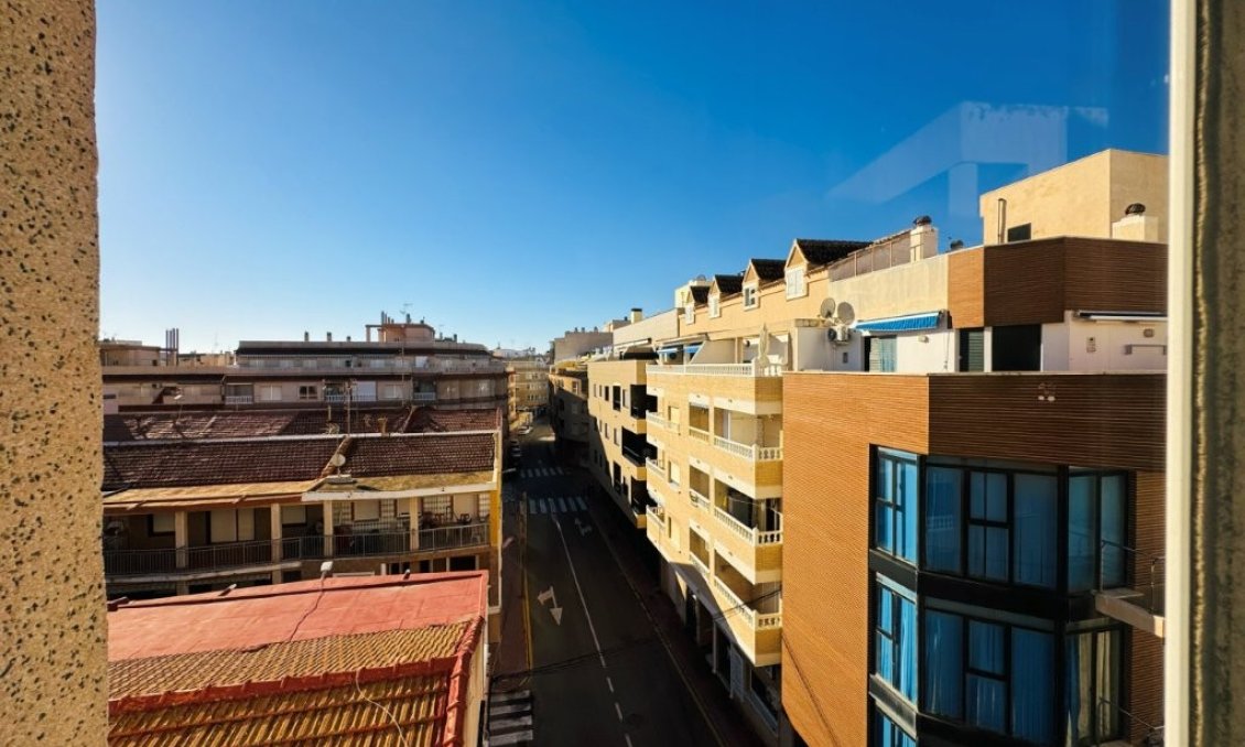 Segunda mano - Apartamento -
La Mata - Costa Blanca
