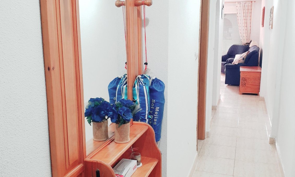 Segunda mano - Apartamento -
Torrevieja - PARQUE DE LAS NACIONES