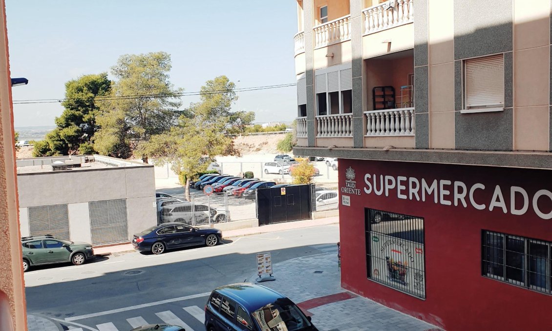 Segunda mano - Apartamento -
Torrevieja - PARQUE DE LAS NACIONES
