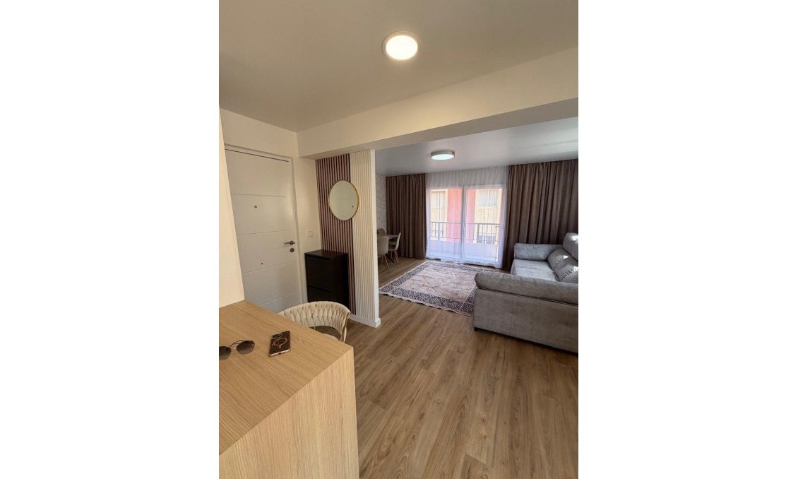 Segunda mano - Apartamento -
Torrevieja - Playa de los Locos
