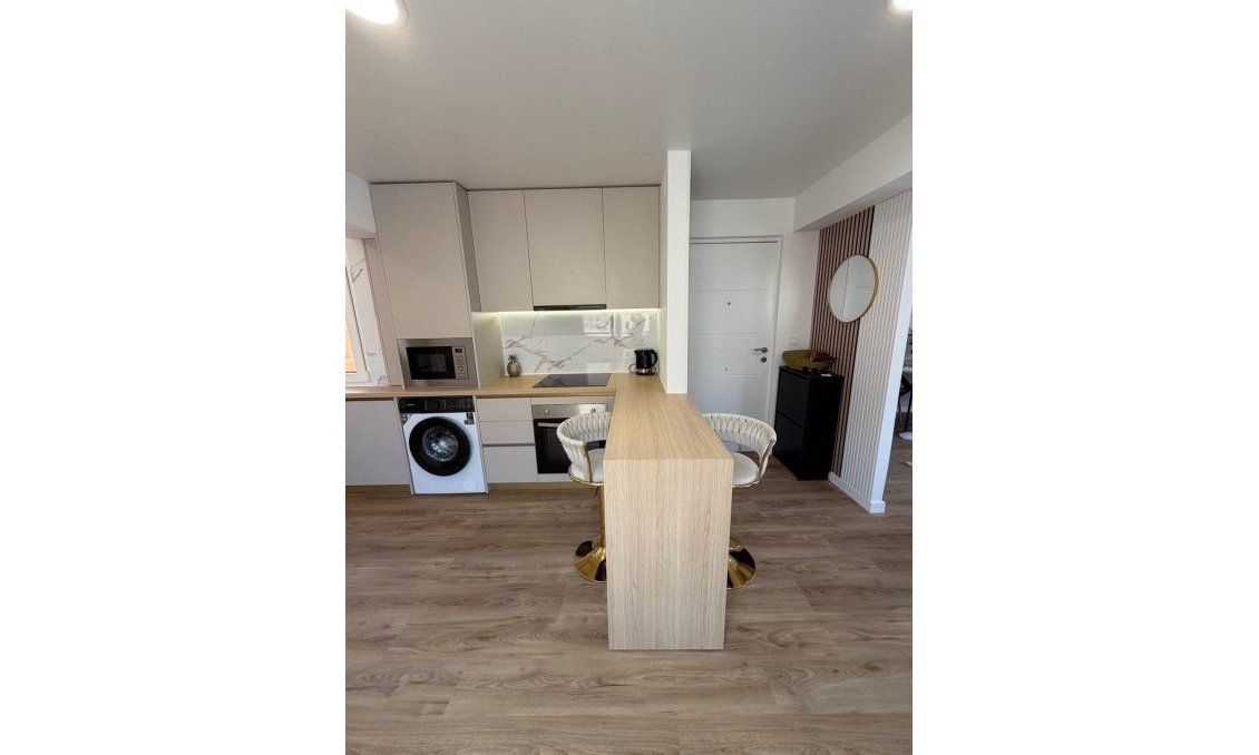 Segunda mano - Apartamento -
Torrevieja - Playa de los Locos
