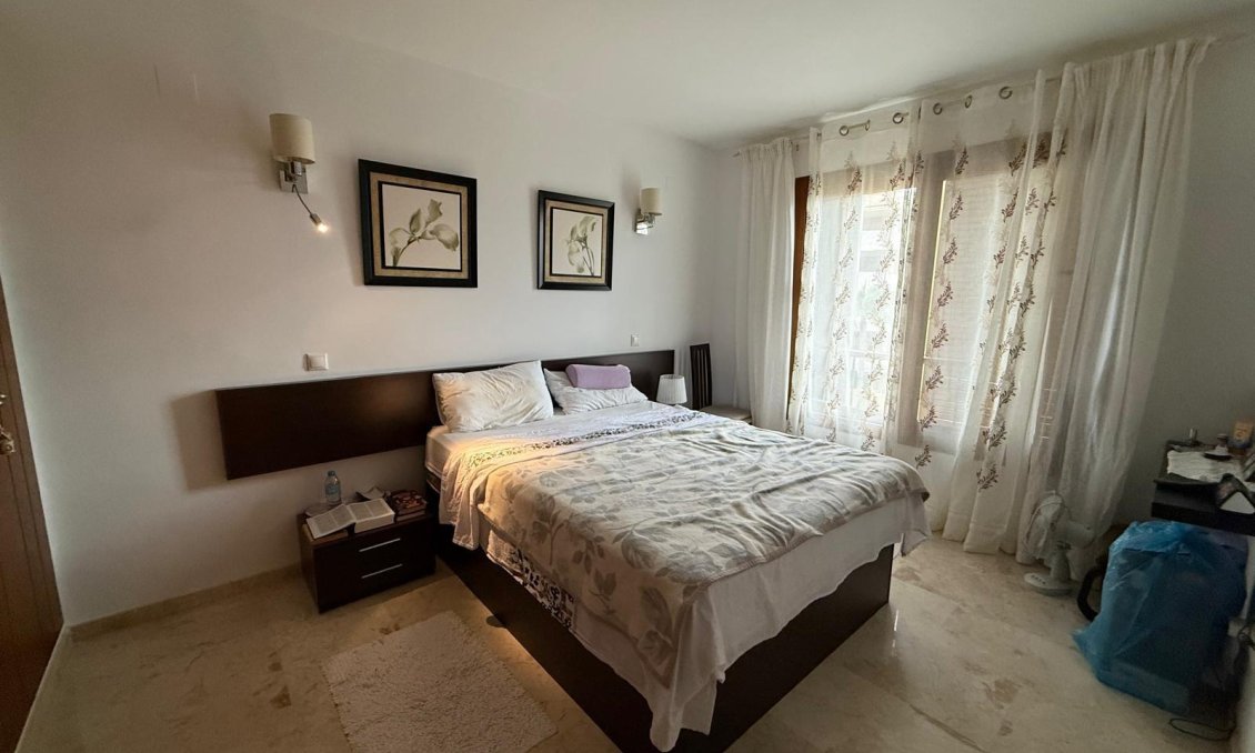 Segunda mano - Apartamento -
Torrevieja - Punta Prima