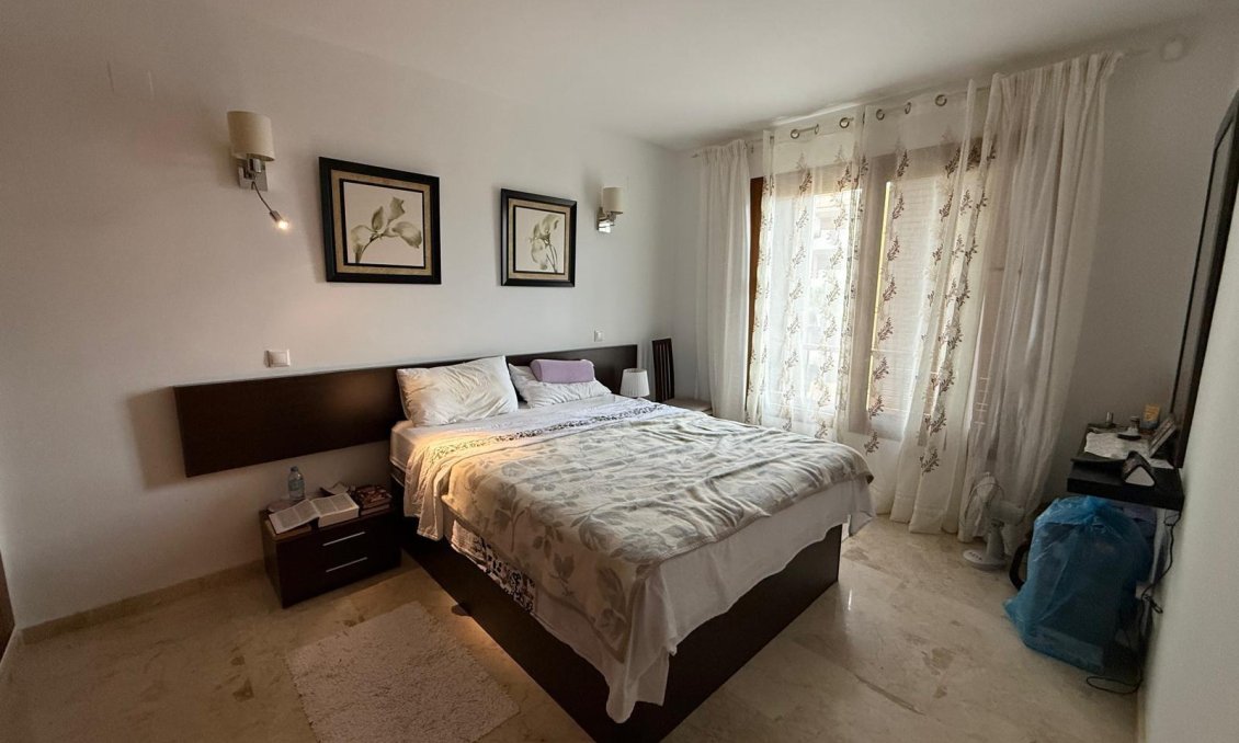 Segunda mano - Apartamento -
Torrevieja - Punta Prima