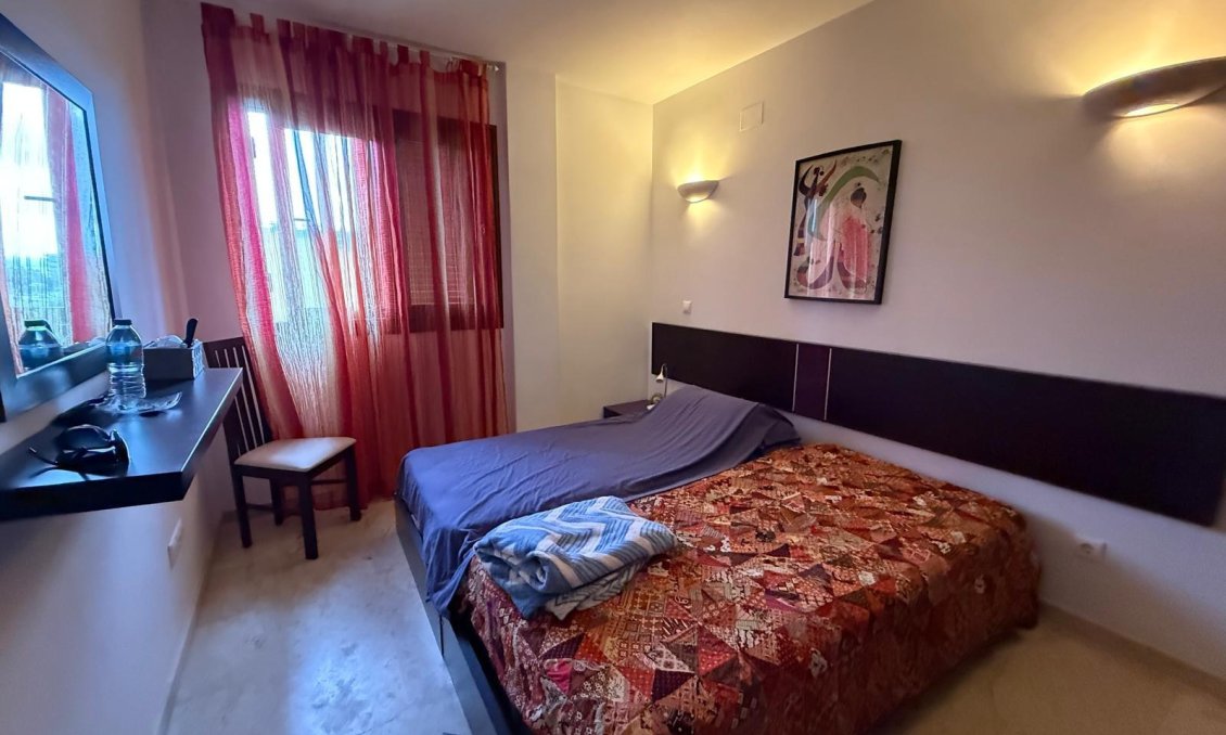 Segunda mano - Apartamento -
Torrevieja - Punta Prima