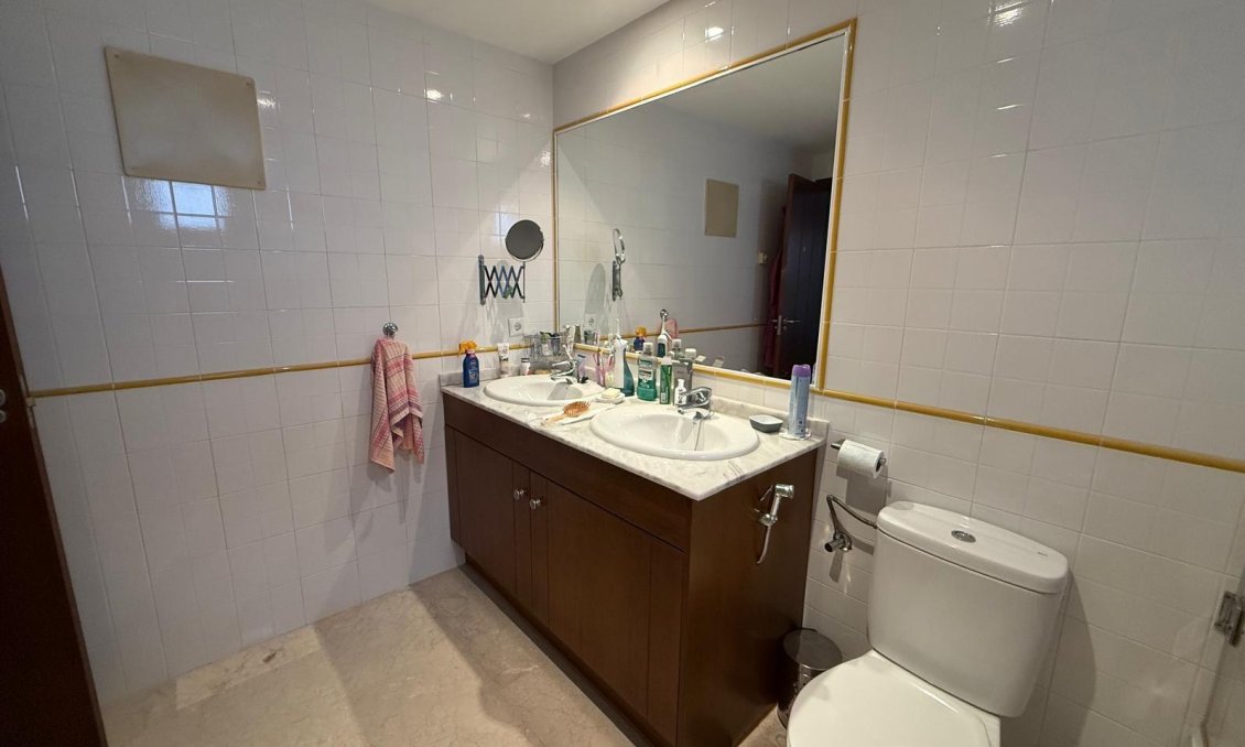 Segunda mano - Apartamento -
Torrevieja - Punta Prima