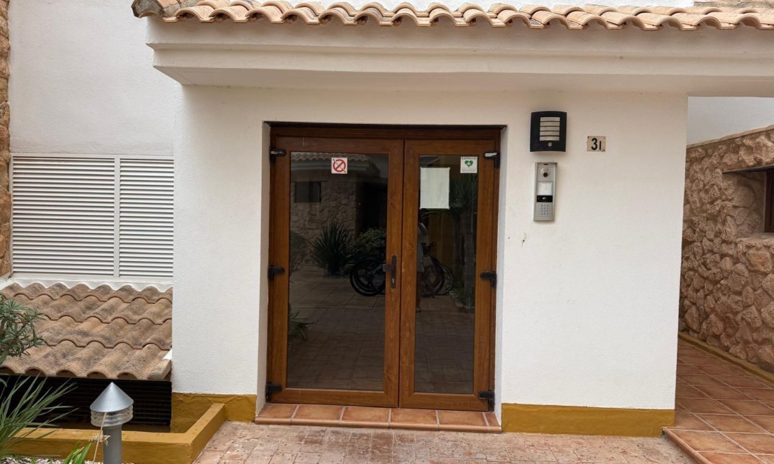 Segunda mano - Apartamento -
Torrevieja - Punta Prima