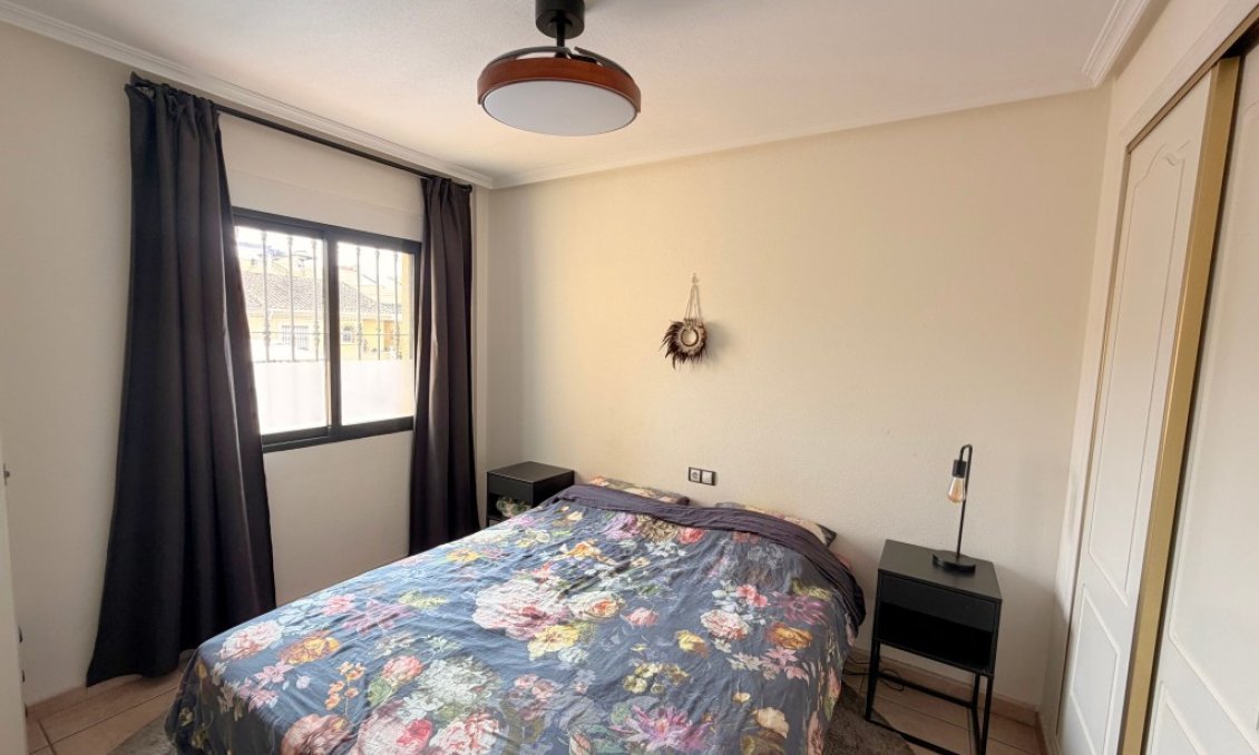 Segunda mano - Villa -
Lo Crispin - Inland