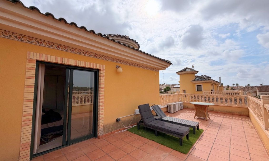 Segunda mano - Villa -
Lo Crispin - Inland