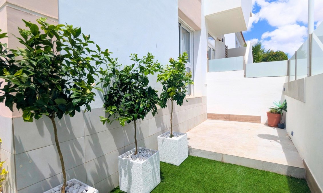 Segunda mano - Apartamento -
Ciudad Quesada - Costa Blanca