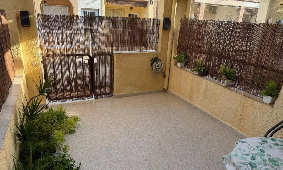 Segunda mano - Duplex -
Lo Pagan - La Puntica