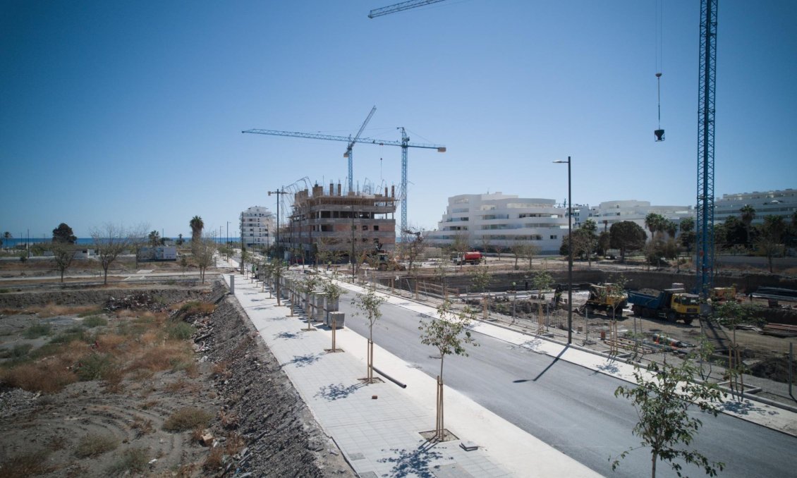 Obra nueva - Apartamento -
Vélez Málaga - Torre del Mar