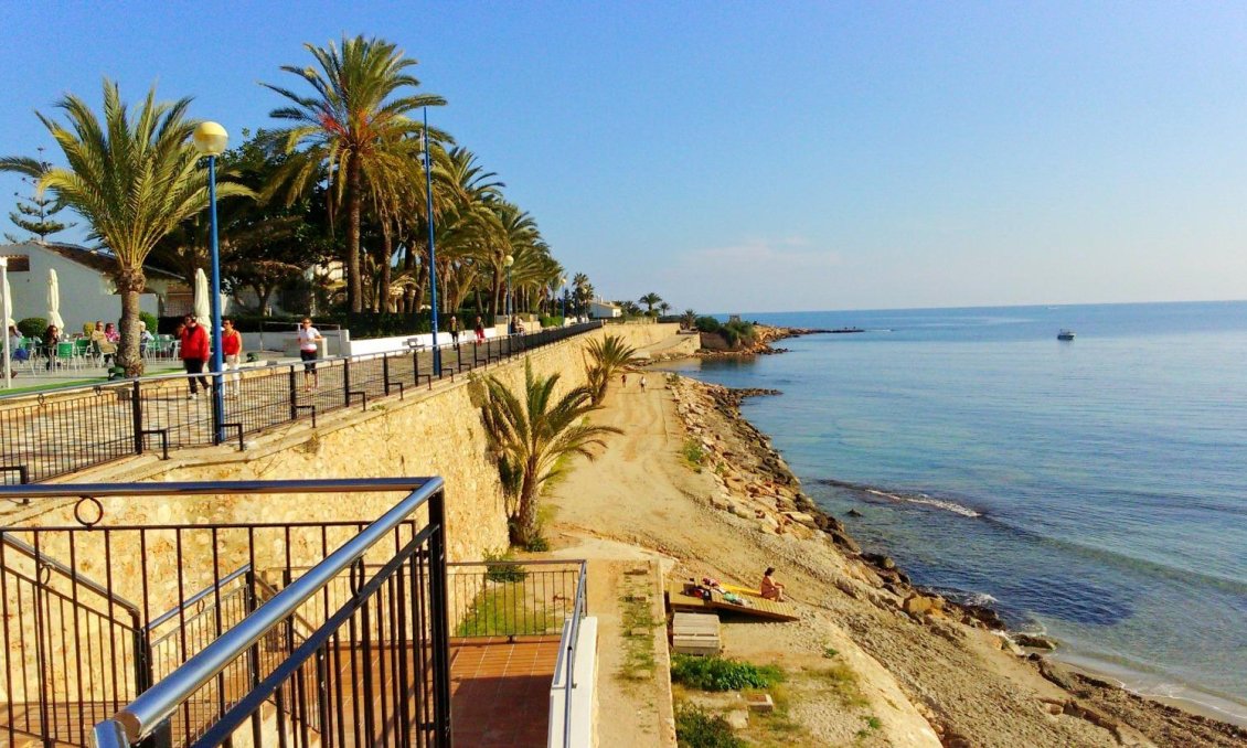 Segunda mano - Apartamento -
Orihuela Costa - Punta Prima