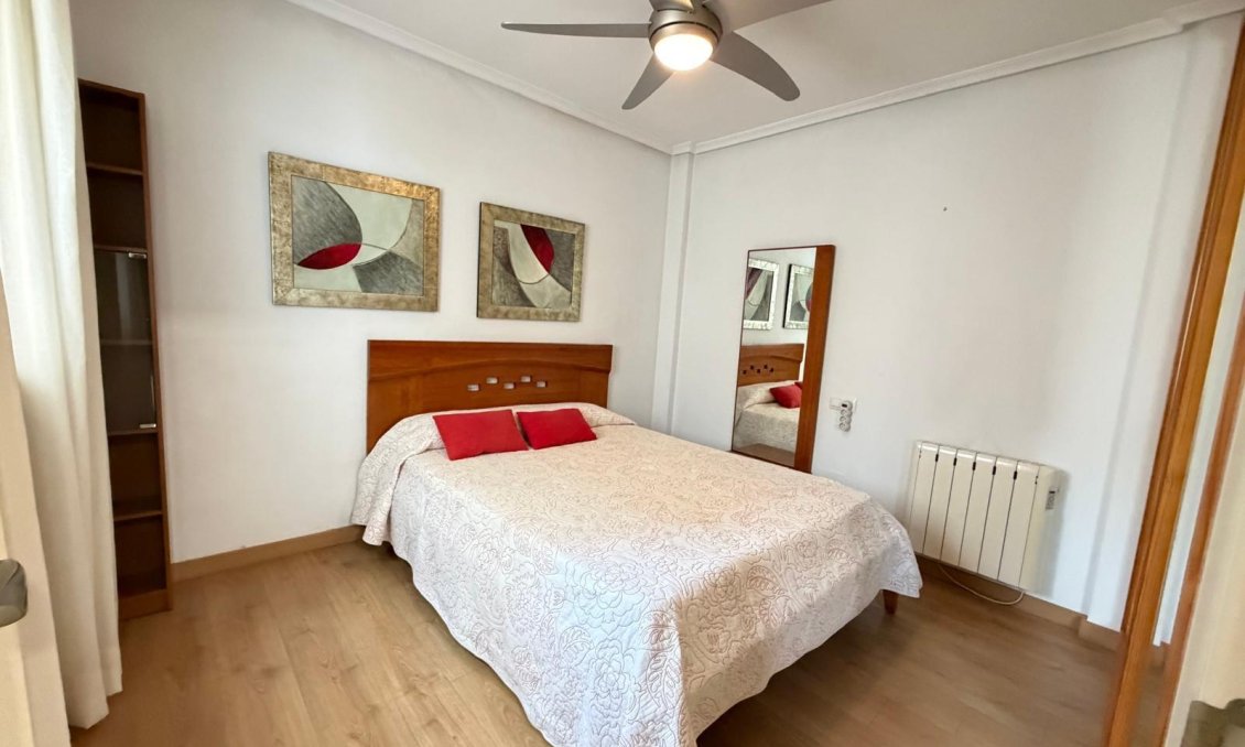 Wiederverkauf - Villa / Doppelhaushälfte -
Formentera del Segura - Pueblo 5
