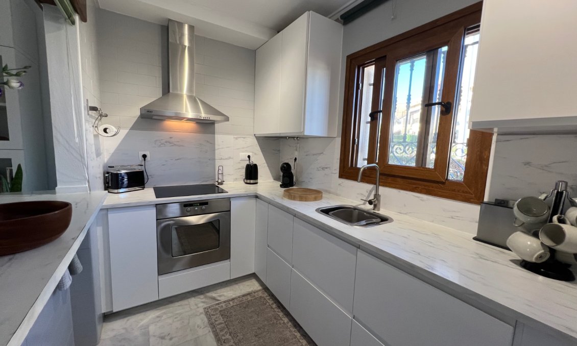 Segunda mano - Bungalow -
Algorfa - Inland