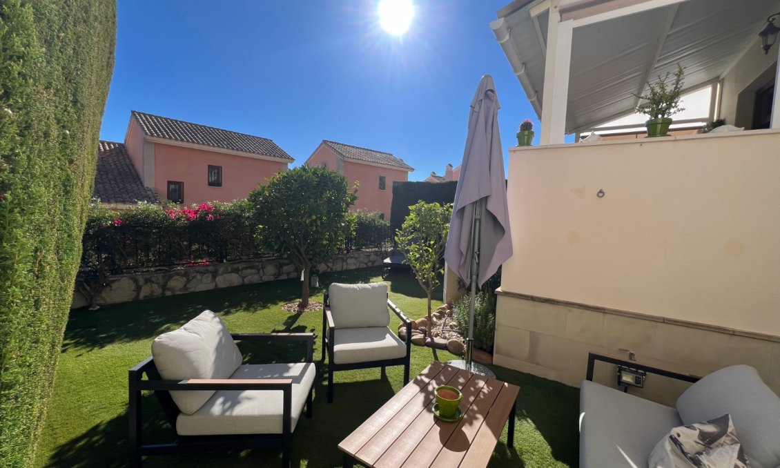 Segunda mano - Bungalow -
Algorfa - Inland