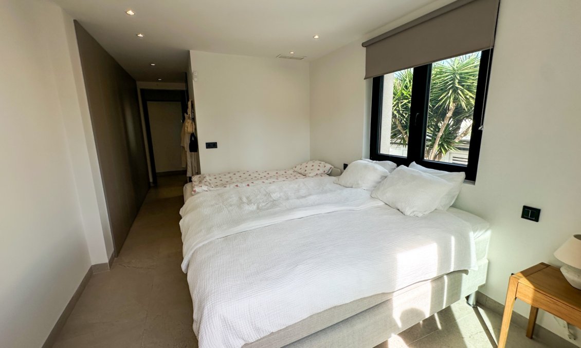 Segunda mano - Villa -
Orihuela - Inland