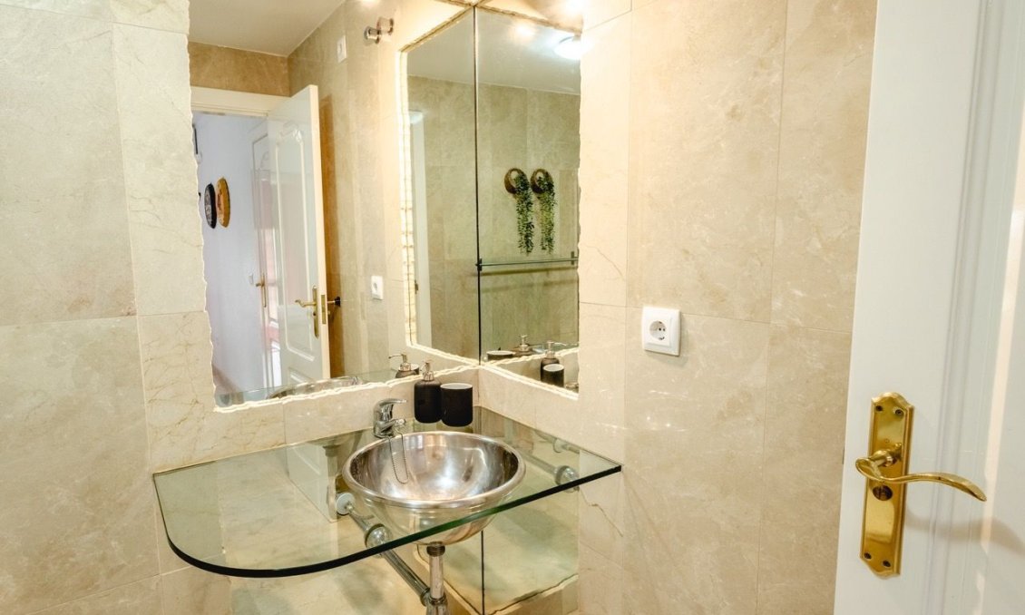 Revente - Appartement -
Orihuela Costa - Villamartín