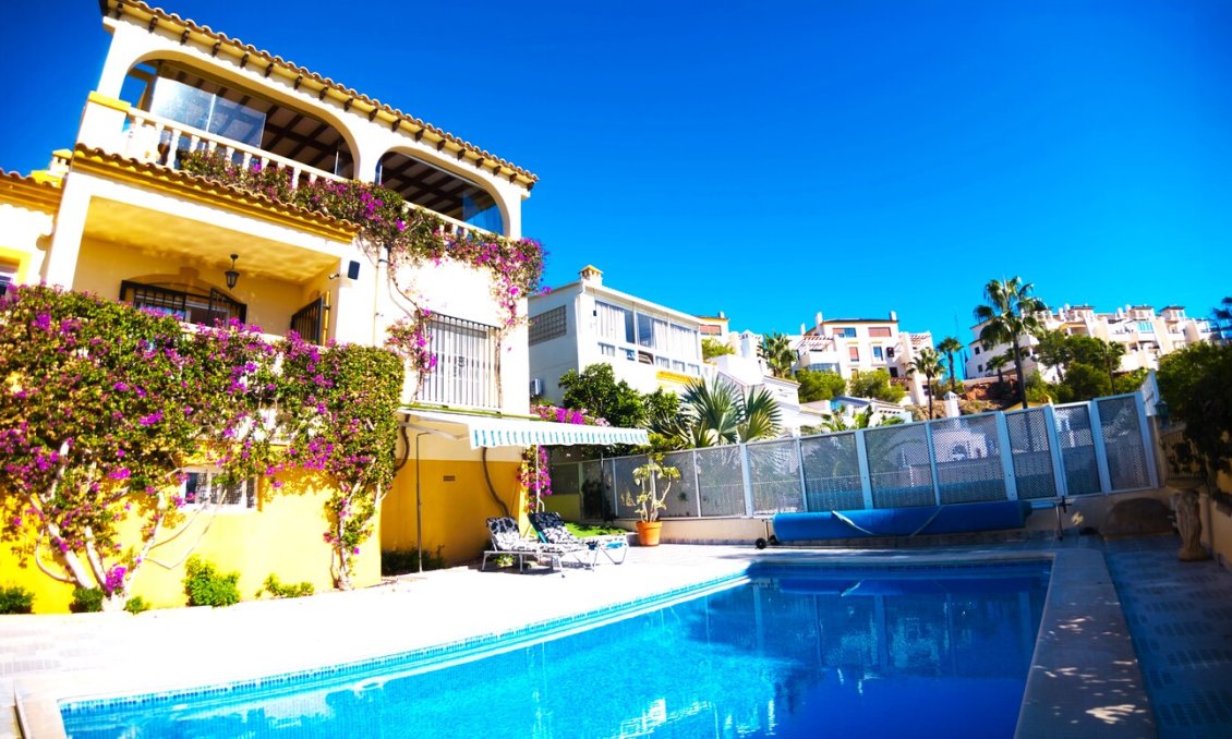 Segunda mano - Villa -
Las Ramblas Golf - Costa Blanca