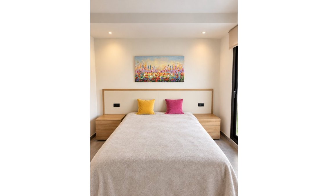 Segunda mano - Villa / Semi pareado -
Villamartin - Costa Blanca
